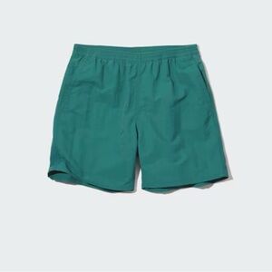 Uniqlo Men’s Active Swim Shorts Green Medium (30-33) Pockets Mesh Lining 5”